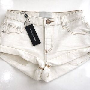 NWT One Teaspoon Bandits 23